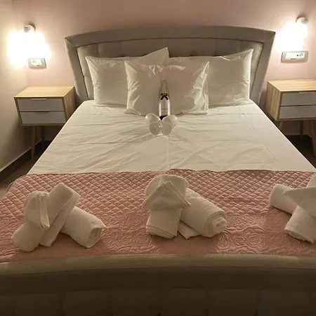 Apartament Elegant *