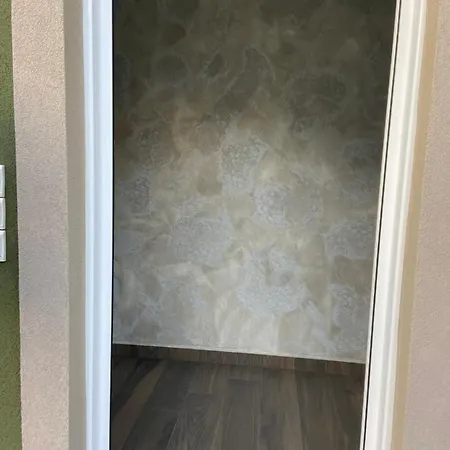 Elegant Apartament *